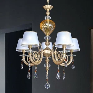 KRONLEUCHTER MESSING GUSS 5 LEUCHTEN KLASSISCHER STIL KRISTALL DESIGN SWAROVSKY - Bild 1 von 3