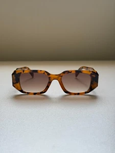 OCCHIALI DA SOLE PRADA MILANO UNISEX TARTARUGATI - Foto 1 di 5