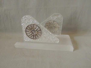 Vintage napkin holder plexiglass decorated with metal star of Vergina - Picture 1 of 8