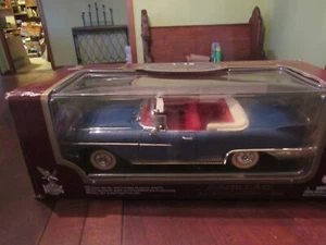 YAT MING ROAD LEGENDS 1/18 1958 CADILLAC BIARRITZ CONVERTIBLE (BLUE)- NIB - Picture 1 of 9