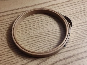 Vintage Princess Bow Spring Wooden Embroidery Hoop 4" Made In USA No Felt - Picture 1 of 1