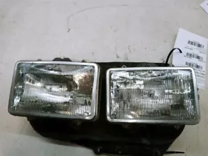 1981 1982 1983 1984 1985 VOLVO 240 SERIES Driver Left Headlight - Picture 1 of 6