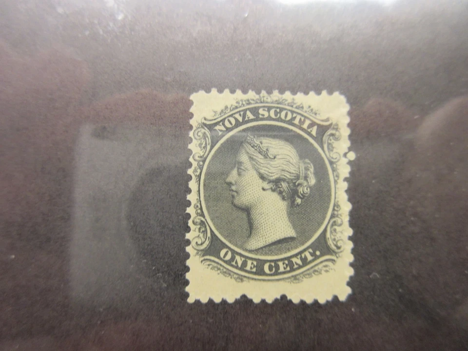 CANADA NOVA SCOTIA  Scott  8  MINT LIGHTLY HINGED Lot-9.18 Cat $15 - Image 1 of 1