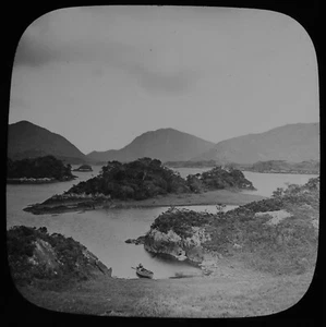 THE UPPER LAKE OF KILLARNEY IRELAND C1890 Magic Lantern Slide PHOTOGRAPH - Picture 1 of 5