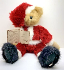 Boyds Bears The Head Bean Collection Santa Bearhugs - Best Dressed Series - Picture 1 of 5
