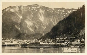 Postal RPPC 1920s Juneau Alaska Hermosa escena frente al mar 24-6431 - Imagen 1 de 2