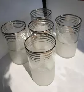 Juego de 5 vasos de cristal de Virginia Occidental de Colección de mediados de siglo de Virginia Occidental con borde plateado esmerilado - Imagen 1 de 11