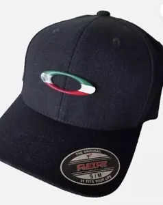 Oakley Tincan Mexican Flat Stretch Baseball Cap L/XL - Picture 1 of 2