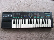 Vintage Casio Sk 1 Sampling Portable Keyboard 32 Key Tested Working Condition