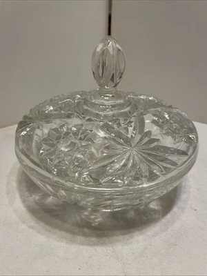 Vintage Anchor Hocking Clear Glass Covered Candy Dish EAPC Star Of David Pattern - Image 1 of 4