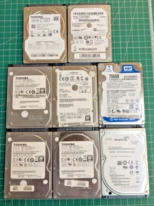 JOB LOT de Disque Dur 2.5" pour Ordinateur Portable pour Pièces ou Réparation 6x 750Go, 640Go, 1To - Photo 1/1