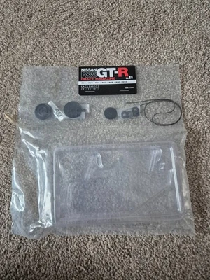 1/8 SCALE EAGLEMOSS BUILD YOUR OWN THE NISSAN R35 GT-R CAR ISSUE 86 - Image 1 of 3