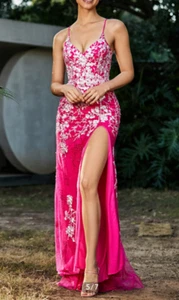 NWT Wear Your Love pink with white flower embroidery detail maxi prom dress sz 4 - Picture 1 of 4