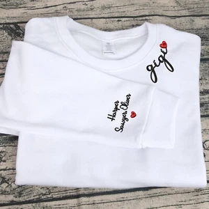 Sudadera Bordada Abuela, Regalos de Cumpleaños para Gigi, Abuela Personalizada con Niño - Imagen 1 de 4