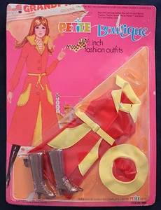 Original 1970s Petite Boutique Carded Outfit Fits Barbie Plus #1 - Picture 1 of 2