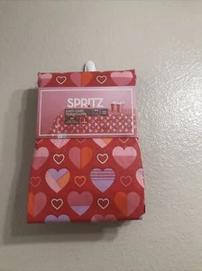 Spritz Heart Themed Easy Care Tablecloth PEVA 60” X 84” Oblong - Picture 1 of 2