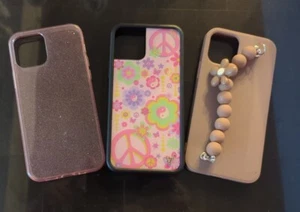 🔥 Very Good Condition Apple iPhone 12 lot of 3 cases sparkle flower peace 📱 - Picture 1 of 1