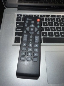 Mando a distancia para TV Emerson NH001UD usado original multimarca - Imagen 1 de 3