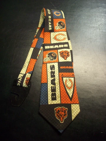 NFL Chicago Bears Men's Plaid Style Necktie by Eagles Wings Cover