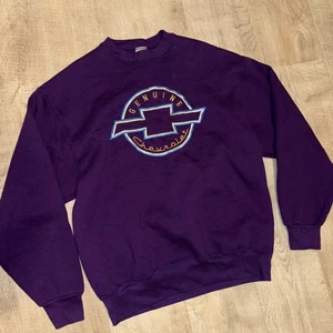 Vintage Chevy The Heartbeat lila Sweatshirt mit Rundhalsausschnitt groß bestickt - Bild 1 von 8