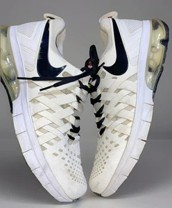 Scarpe da ginnastica Nike uomo Fingertrap Max TB bianco nero sneakers taglia 10 - Foto 1 di 15