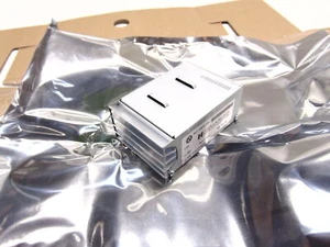 Amplificatore stereo nuovo originale BMW 5 E60 E61 M5 6 E63 E64 M6 7 E65 E66 E67 - Foto 1 di 5