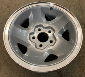 GMC Isuzu Blazer Hombre Jimmy S15 S10 Sonoma Wheel Rim 15X7"1994-2000 #5028 - Picture 1 of 3
