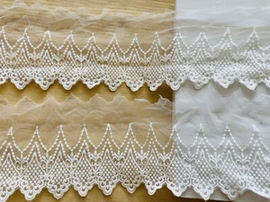Borde de encaje bordado blanco brillante de 2 yardas para coser/novia/artesanía/4" de ancho - Imagen 1 de 13