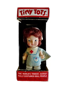 rED CROSS NURSE TINY TOTS COSTUMED DOLL PEOPLE UNEEDA 1966 VINTAGE TOY neocurio - Picture 1 of 13