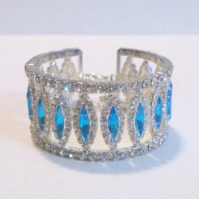 Juego de puntas pulsera brazalete turquesa y diamantes de imitación transparentes Foto 1 de 4