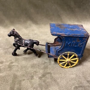 RARE Vintage Tin Horse Drawn Milk Delivery Wagon - Cast Horse - Tin Cart - 6 ½" - Picture 1 of 7