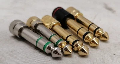 Assortment of 6.35mm (1/4 inch) Male to 3.5mm (1/8 inch) Female Audio Adapter - Image 1 of 2