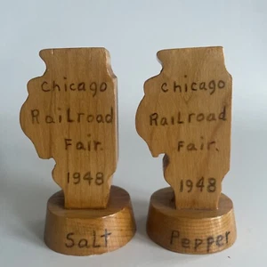 Chicago Railroad Fair 1948 Salt & Pepper Shakers - Picture 1 of 4