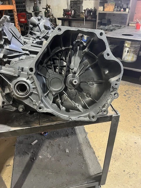 Ford/Mazda/a muchas opciones eje transmisión M5TX FWD 1.8CC 5 velocidades año 90/2000 Foto 1 de 1