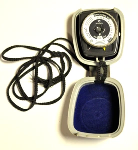 Gossen Pilot 2 reflective/incident light meter with strap & case. READ. - Picture 1 of 7