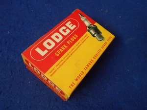 NOS Lodge Box of 12 Spark Plugs Individually Boxed Ford Cars 18mm CTN18 - Picture 1 of 6