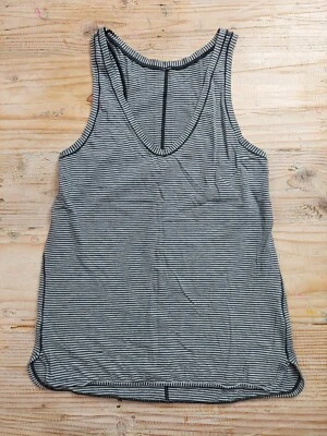 Regata Lululemon Circadian mini listra pop cinza preta  - Imagem 1 de 4