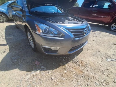 Used Fog Light Assembly fits: 2015 Nissan Altima Fog-Driving in bumper Grade A Foto 1 de 4