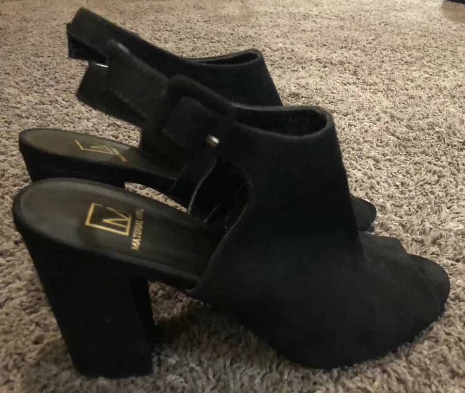 Material Niña Mujer Brittni Peep Toe Informal Correa al Tobillo Terciopelo Sandalia Talla “10” Foto 1 de 4