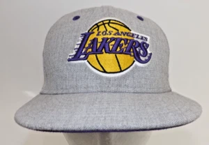 🏀 Los Angeles Lakers New Era 9fifty Snap Back Youth Hat Cap - Picture 1 of 12