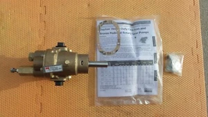 Dayton 4KHF6 Rotary Gear Pump Head Bronze 1in NPT 1" 125 PSI Pedestal 4KHF6A NEW - Picture 1 of 10