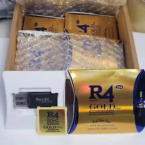 Nuova versione 2025 R4 Gold Pro SDHC R4i per DS/3DS/2DS Revolution CARRELLO UFFICIALE - Foto 1 di 10