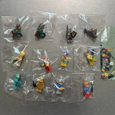 LEGO vending machine 21358 minifigures batch Lot 12 And Extra Accessories Parts - Image 1 of 4