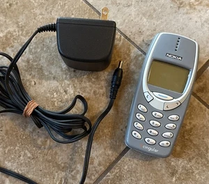 Nokia 3395 grigio e argento (cingolare) raro telefono cellulare RICAMBI RIPARAZIONE - Foto 1 di 10