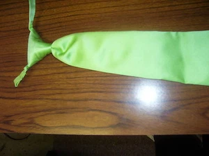 Corbata Pretied USADA - Verde Lima - Imagen 1 de 1