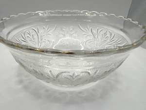 Vintage Anchor Hocking Sandwich Glass Clear Scalloped Serving Bowl Floral 7.5” - Picture 1 of 7