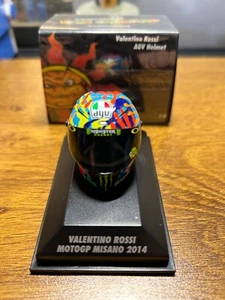 MINICHAMPS 398 140096 AGV ROSSI MOTOGP MISANO 2014 1/8 - Picture 1 of 5