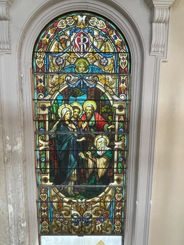 ANTIQUE STAINED GLASS MARRIAGE OF MARY AND ST. JOSEPH WINDOW - CMC66 Cover