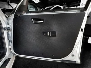 2 paneles de tarjeta puerta ABS FORD FIESTA MK6 ligero negro mate * coche de pista de carreras - Imagen 1 de 5