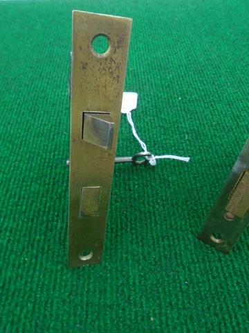 ONE YALE & TOWNE # 802 MORTISE LOCK w/KEY - CIRCA 1927  (18587) Cover